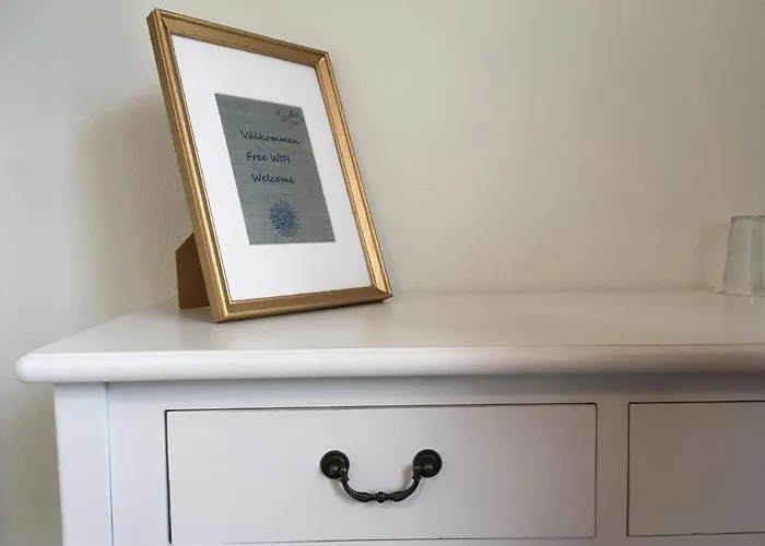 Gullvivan Hotell Brando